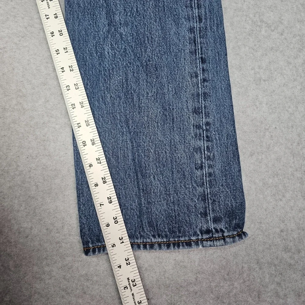 Levi's 501 Jeans Men's 38x34 *32 Button Fly Denim Blue Medium Wash Cotton Cowboy